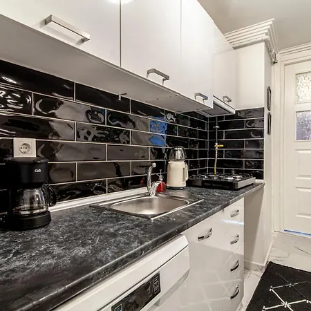 Cozy Flat Close To Various Malls In Kagithane * Istanbul
